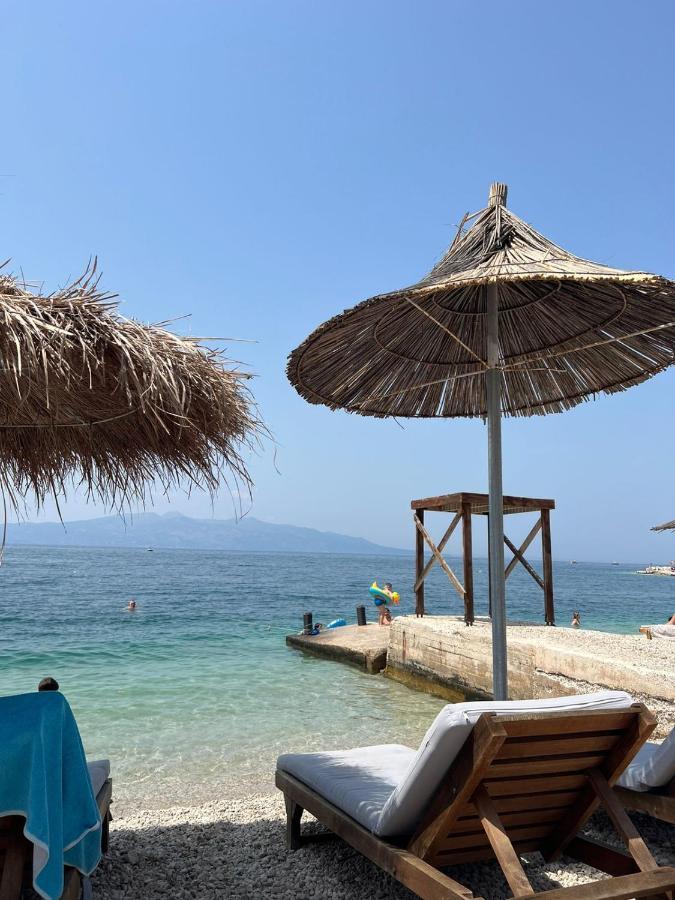 Blue Dream V&V Lägenhet Sarandë Exteriör bild