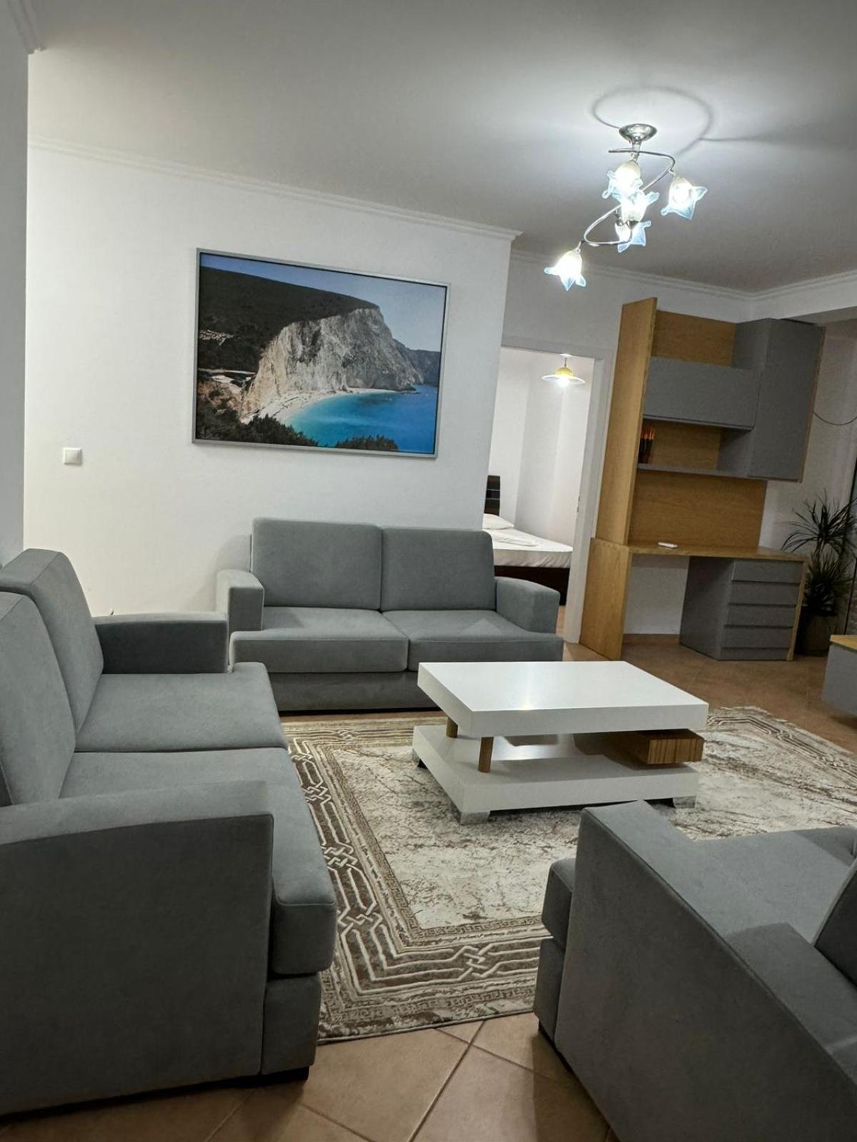 Blue Dream V&V Lägenhet Sarandë Exteriör bild